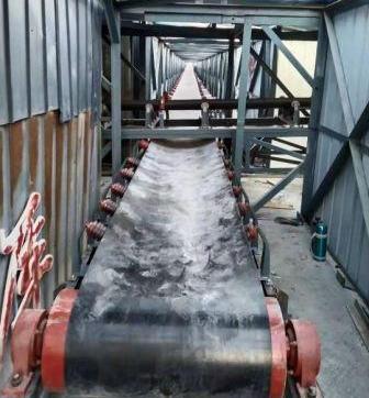 日照皮帶輸送機檢修走廊.jpg 日照皮帶輸送機檢修走廊.jpg